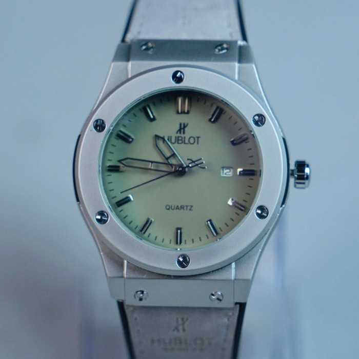 HUBLOT QUARTZ SILVER X GREY