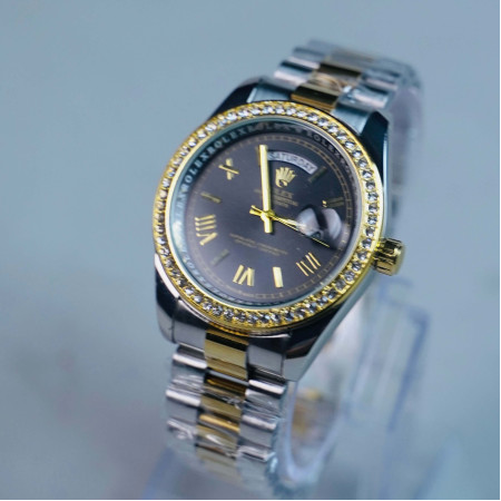 ROLEX BLACK DIAL X GOLD  DIAMOND BORDER ROLEX BLACK DIAL X GOLD  DIAMOND BORDER